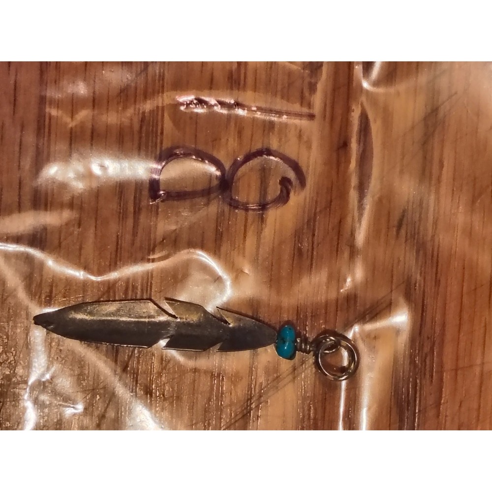 Southwestern Style Feather Pendant Charm Silver Tone Turquoise Bead